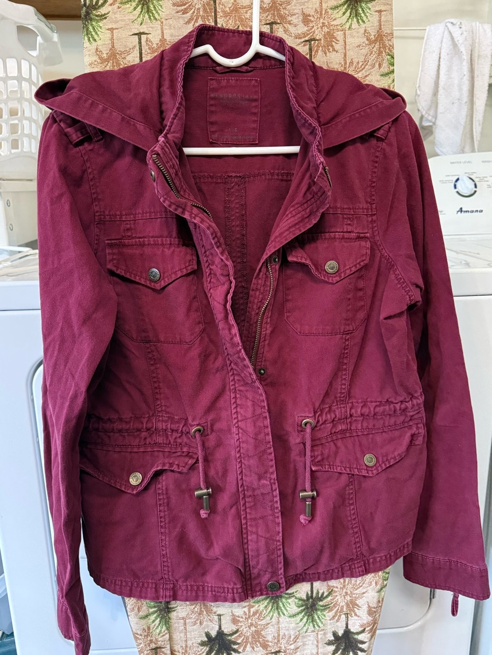 Aeropostale Women's burgundy Hooded Utility Jacket size L